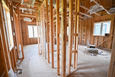 Photo 21 at 26 Rainbow Drive, West Woodbridge, Vaughan