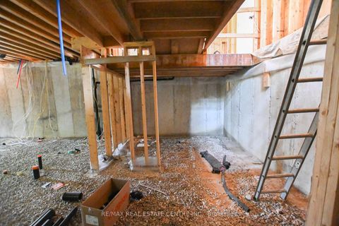 Photo 27 at 26 Rainbow Drive, West Woodbridge, Vaughan