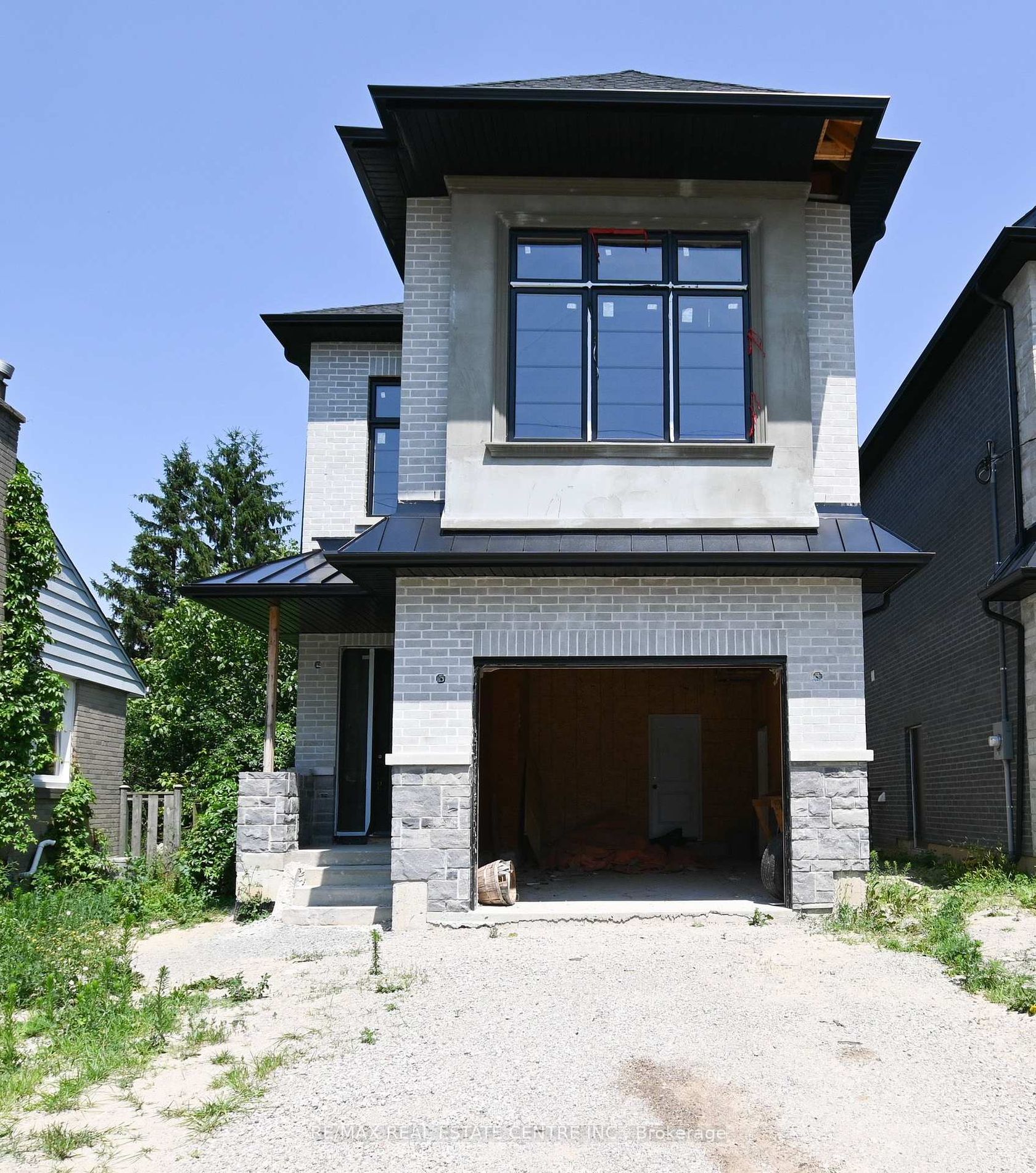 26 Rainbow Drive, West Woodbridge, Vaughan 