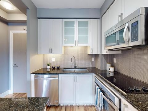 Photo 12 at 509A - 9088 Yonge Street, South Richvale, Richmond Hill