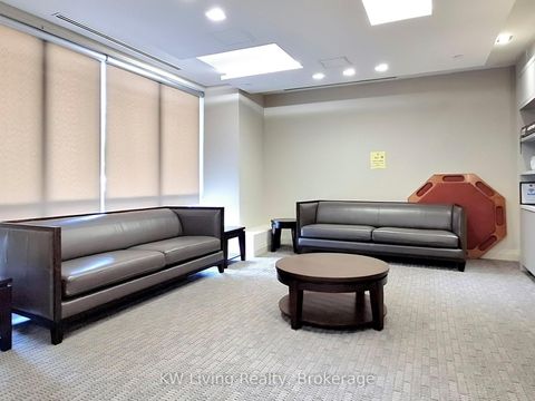 Photo 26 at 509A - 9088 Yonge Street, South Richvale, Richmond Hill