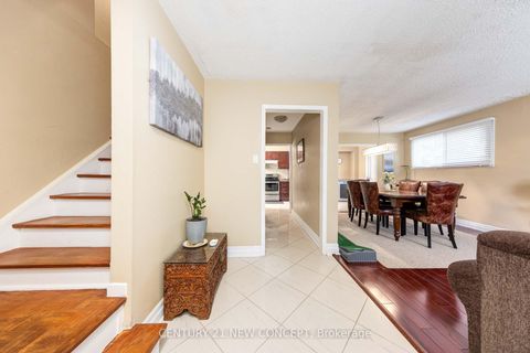 Photo 7 at 214 Vance Drive, BR Bronte, Oakville