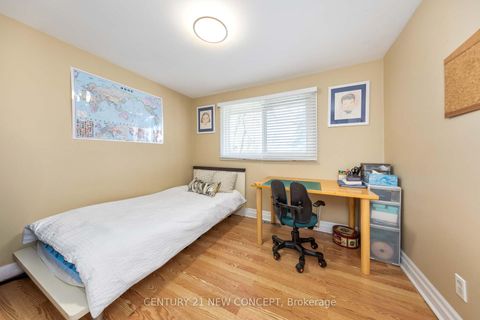 Photo 32 at 214 Vance Drive, BR Bronte, Oakville