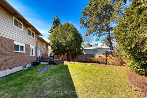 Photo 40 at 214 Vance Drive, BR Bronte, Oakville