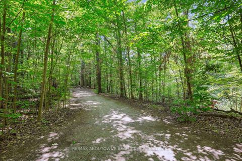 Photo 35 at 313 - 1500 Pilgrims Way, GA Glen Abbey, Oakville