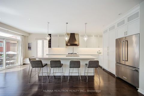 Photo 8 at 51 Steel Drive, Bayview Northeast, Aurora