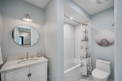 Photo 26 at 51 Steel Drive, Bayview Northeast, Aurora
