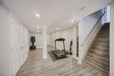 Photo 35 at 51 Steel Drive, Bayview Northeast, Aurora