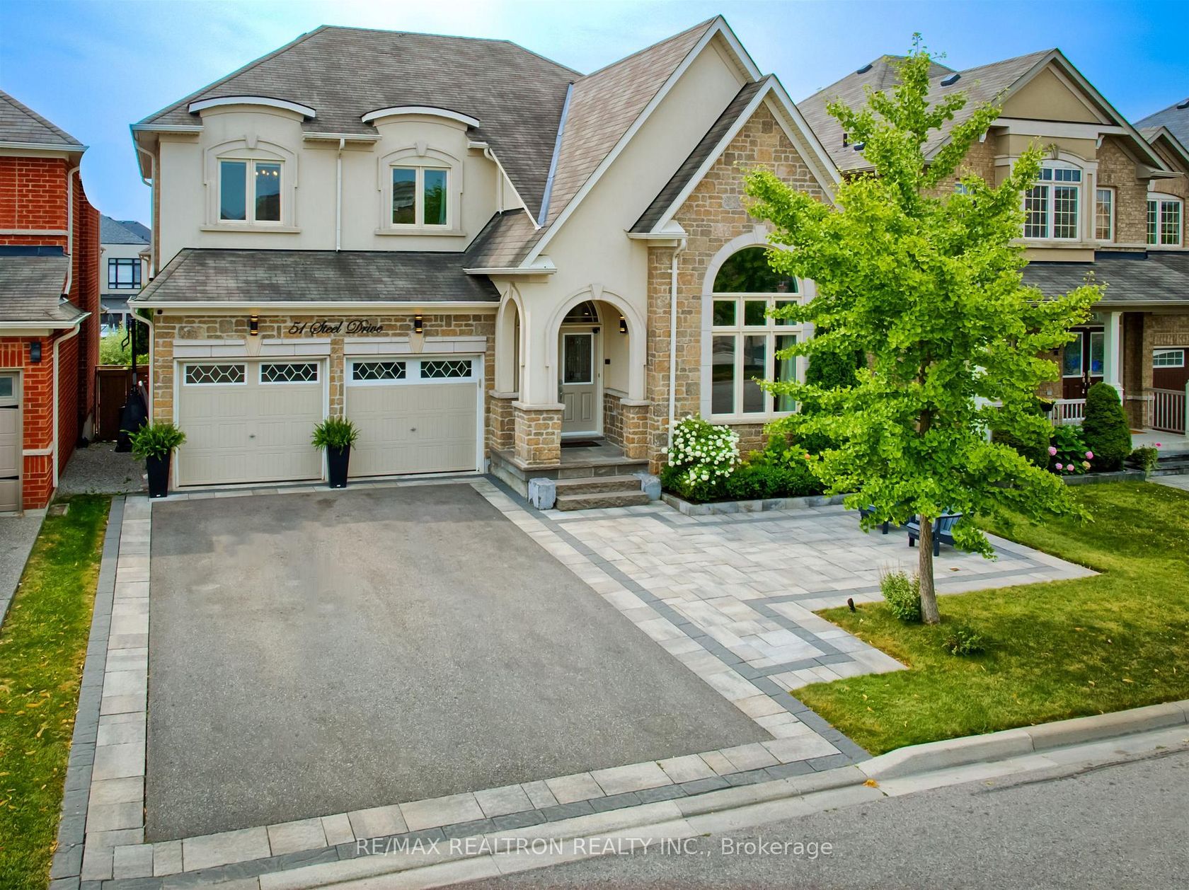 51 Steel Drive, Bayview Northeast, Aurora 