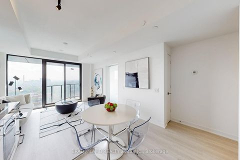 Photo 7 at 1501 - 195 McCaul Street, Chinatown, Toronto Photo 7 at 1501 - 195 McCaul Street, Chinatown, Toronto