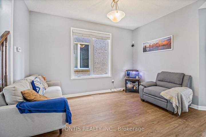 Photo 6 at 25 FRANCIS LUNDY Street, Fletcher's West, Brampton
