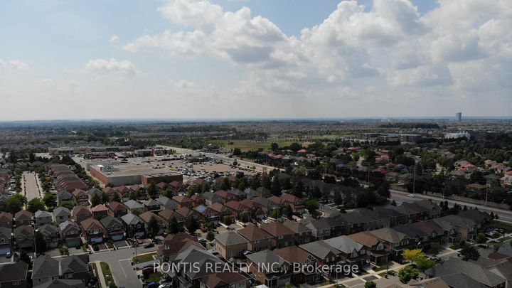 Photo 47 at 25 FRANCIS LUNDY Street, Fletcher's West, Brampton