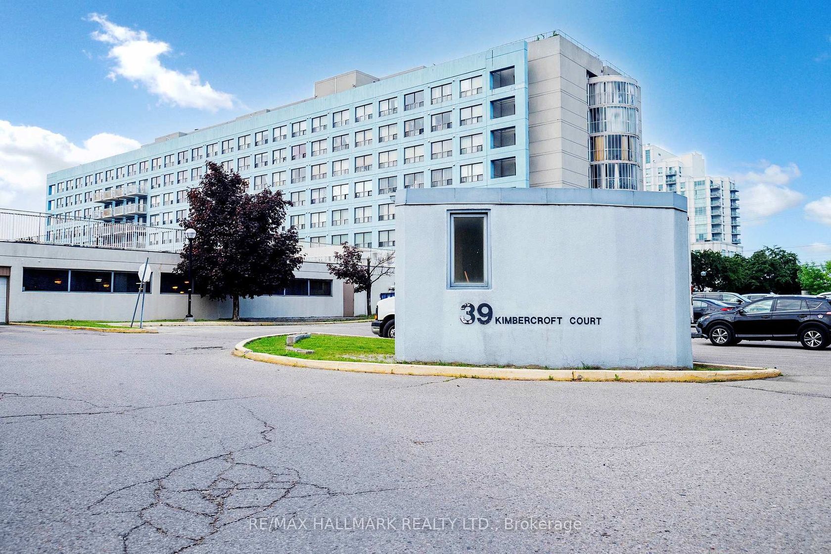 411 - 39 Kimbercroft Court, Malvern West, Toronto 