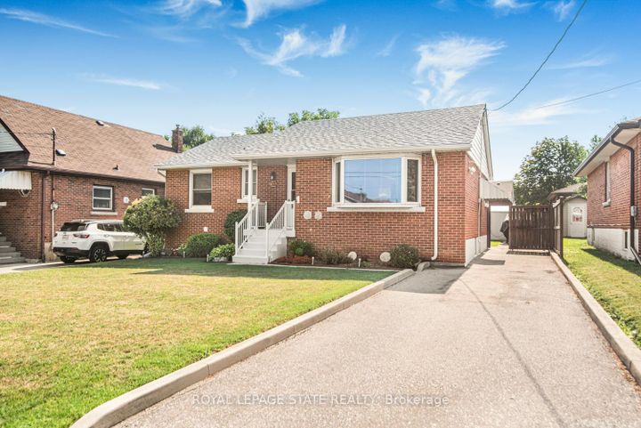 Photo 3 at 321 East 15th Street, Hill Park, Hamilton