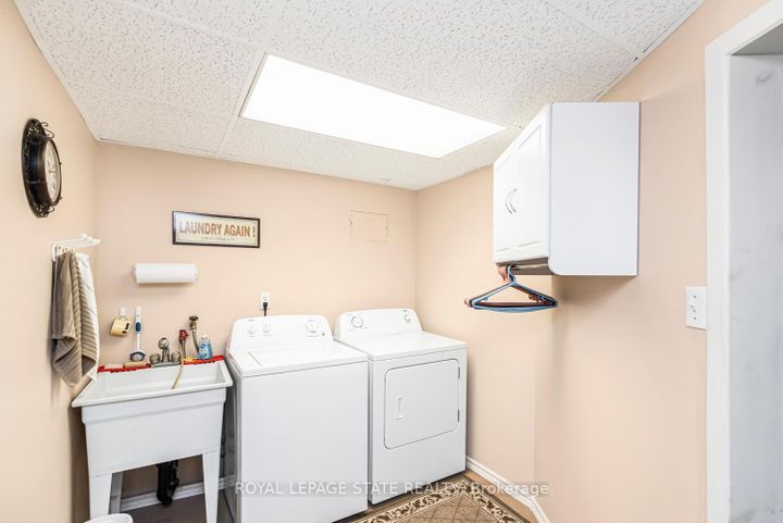 Photo 21 at 321 East 15th Street, Hill Park, Hamilton