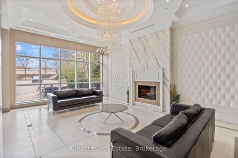 Photo 2 at 322 - 2396 Major Mackenzie Drive, Maple, Vaughan