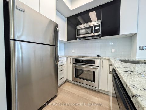 Photo 8 at 1409 - 89 Dunfield Avenue, Mount Pleasant West, Toronto