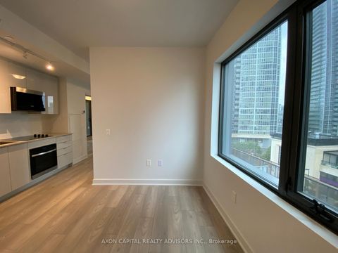 Photo 14 at 507 - 2920 Highway 7 Road, Concord, Vaughan