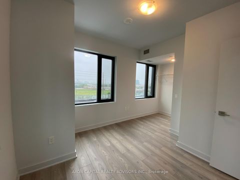 Photo 23 at 507 - 2920 Highway 7 Road, Concord, Vaughan