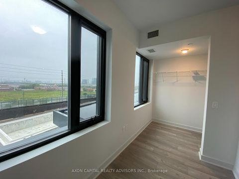 Photo 25 at 507 - 2920 Highway 7 Road, Concord, Vaughan