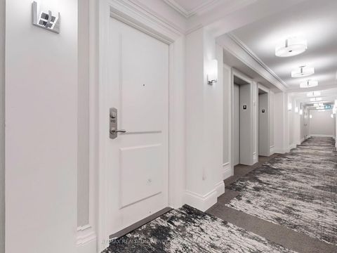 Photo 3 at 910 - 15 Greenview Avenue, Newtonbrook West, Toronto