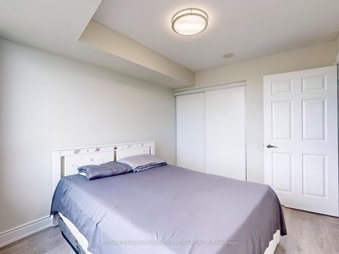Photo 18 at 910 - 15 Greenview Avenue, Newtonbrook West, Toronto