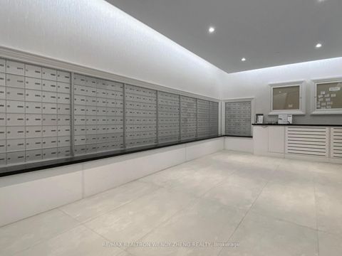 Photo 27 at 910 - 15 Greenview Avenue, Newtonbrook West, Toronto