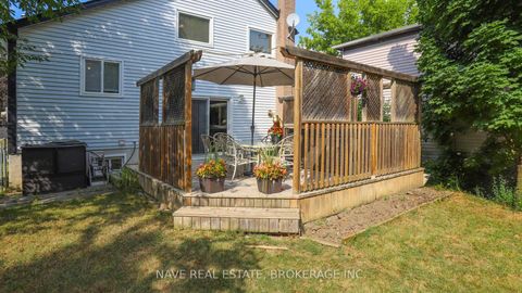 Photo 28 at 15 Springhead Gardens, North Richvale, Richmond Hill