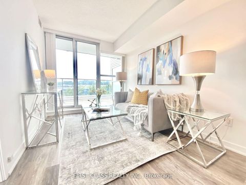 Photo 2 at 201B - 19 Singer Court, Bayview Village, Toronto
