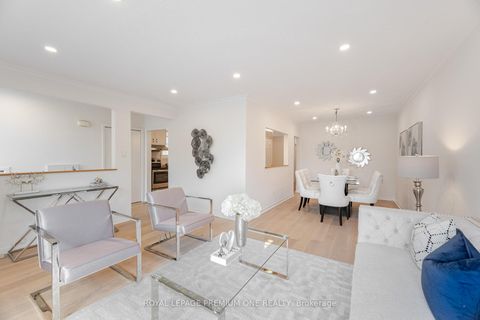 Photo 16 at 16 Reiber Crescent S, Steeles, Toronto