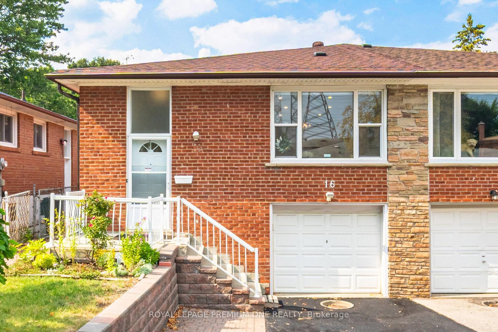 16 Reiber Crescent S, Steeles, Toronto 