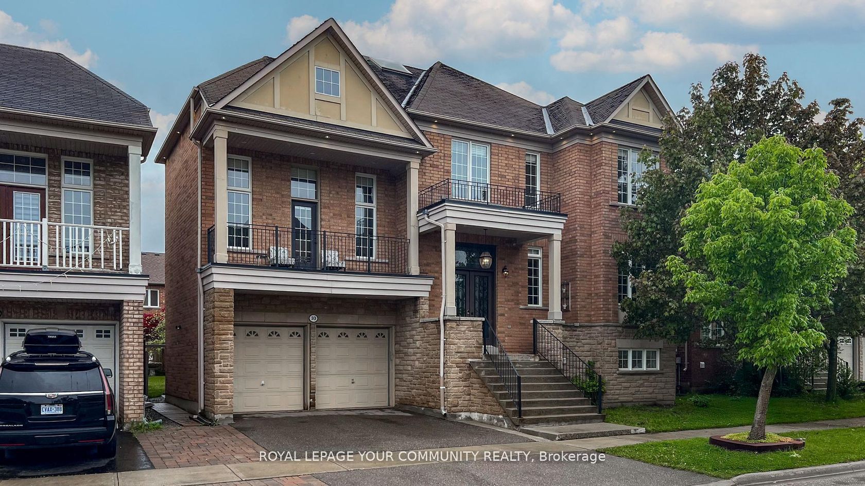 10 Gannett Drive, Jefferson, Richmond Hill 