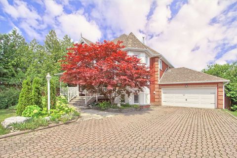 Photo 1 at 2 Bombay Court, Oak Ridges, Richmond Hill