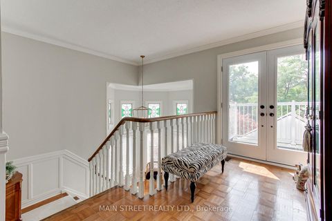 Photo 16 at 2 Bombay Court, Oak Ridges, Richmond Hill