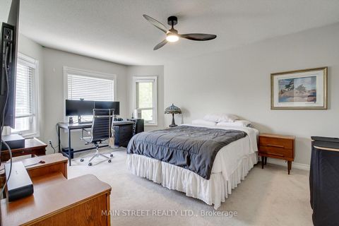 Photo 22 at 2 Bombay Court, Oak Ridges, Richmond Hill