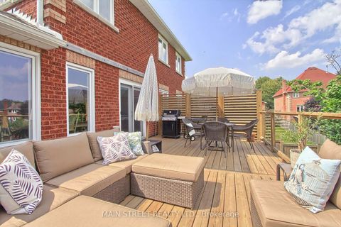 Photo 28 at 2 Bombay Court, Oak Ridges, Richmond Hill