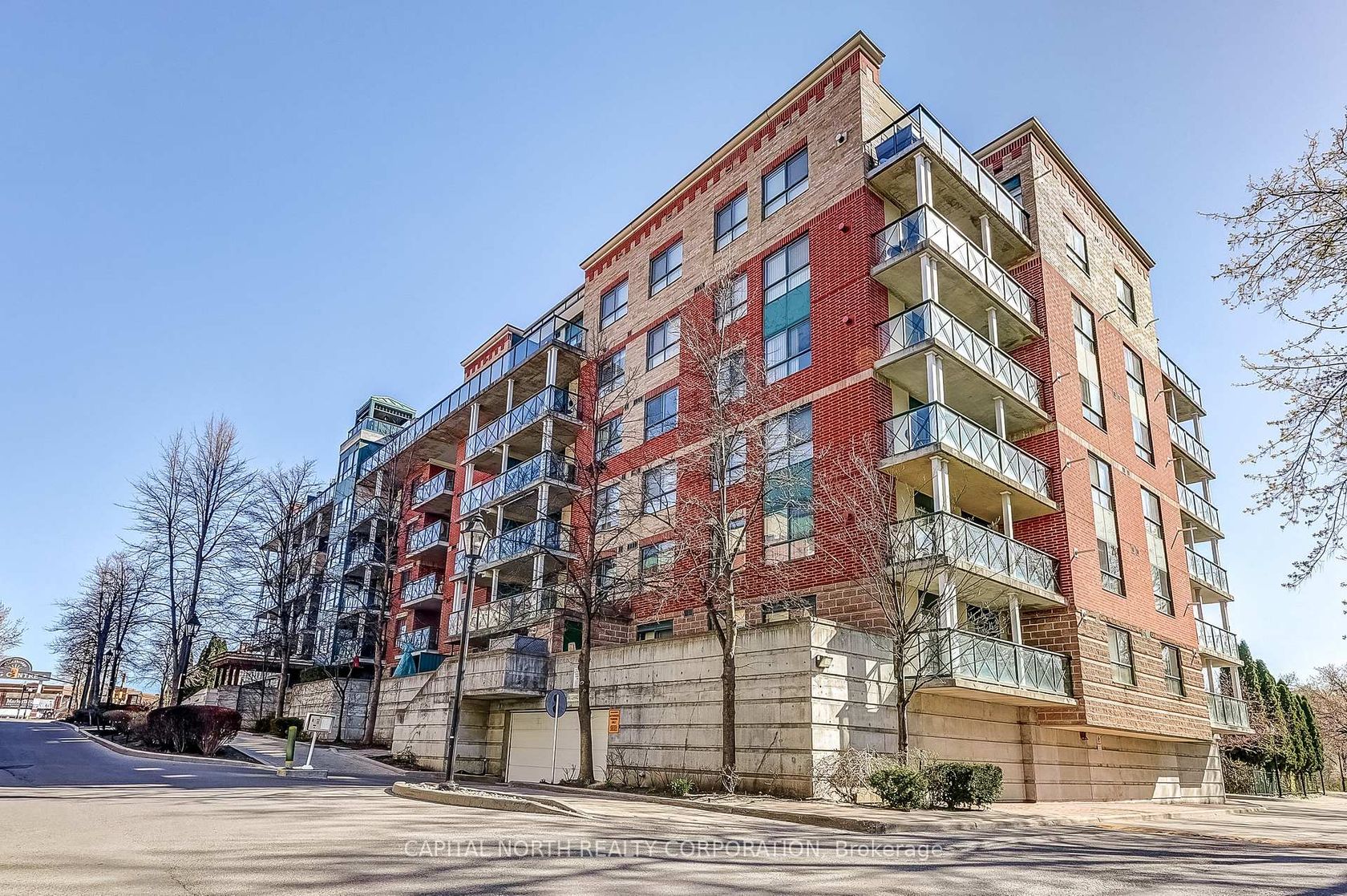 208 - 141 Woodbridge Avenue, West Woodbridge, Vaughan 