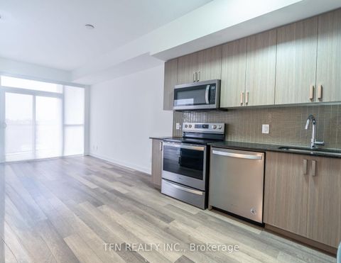 Photo 6 at 506 - 1603 Eglinton Avenue W, Oakwood Village, Toronto
