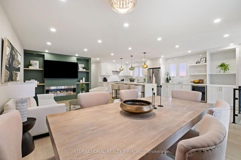 Photo 9 at 7 Boyne Highlands Court, Glen Shields, Vaughan