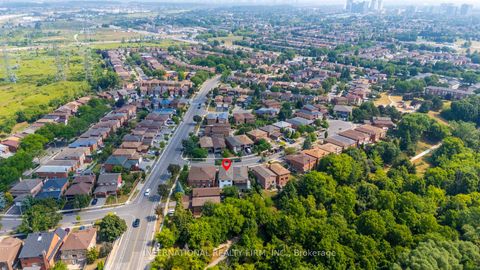 Photo 42 at 7 Boyne Highlands Court, Glen Shields, Vaughan