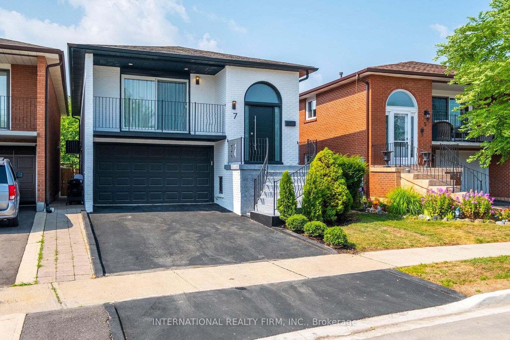 7 Boyne Highlands Court, Glen Shields, Vaughan 