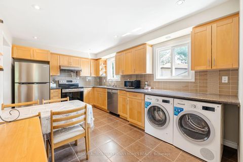 Photo 11 at 25 Silas Hill Drive, Don Valley Village, Toronto