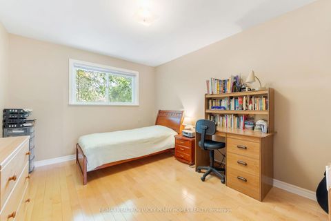 Photo 19 at 25 Silas Hill Drive, Don Valley Village, Toronto