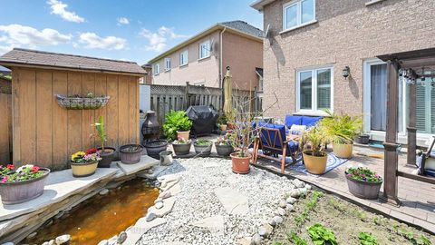 Photo 26 at 7 Rockview Gardens, Concord, Vaughan