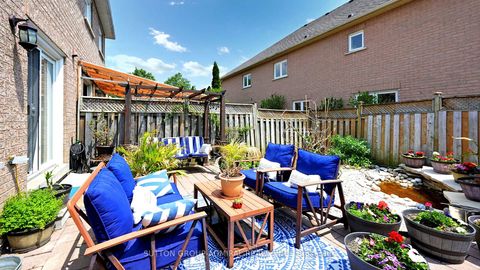 Photo 28 at 7 Rockview Gardens, Concord, Vaughan