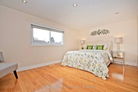 Photo 17 at 100 Nettlecreek Crescent, Milliken, Toronto