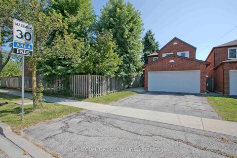 Photo 32 at 100 Nettlecreek Crescent, Milliken, Toronto