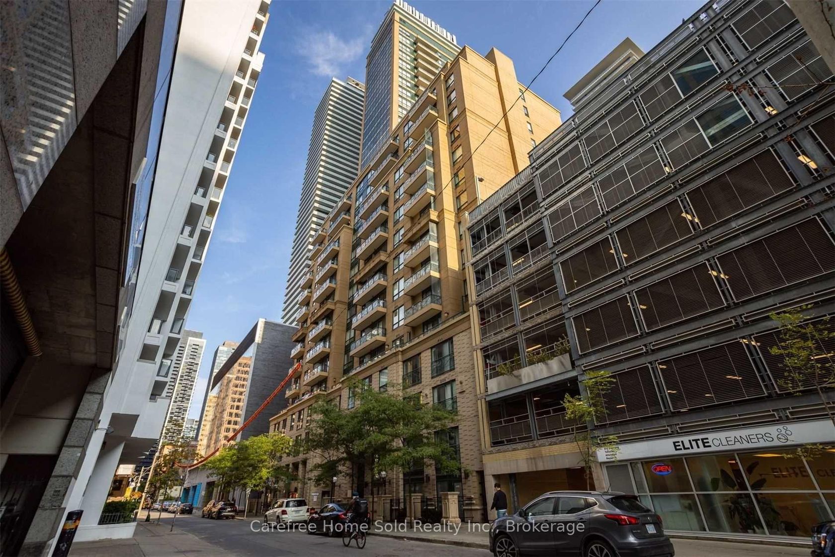 504 - 35 Hayden Street, Yonge Corridor, Toronto 