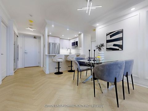 Photo 6 at 401 - 11 Townsgate Drive, Yorkhill, Vaughan