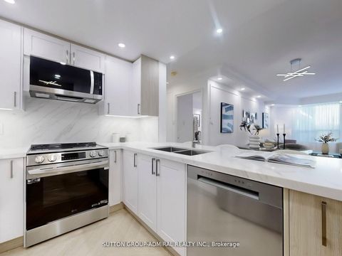 Photo 8 at 401 - 11 Townsgate Drive, Yorkhill, Vaughan